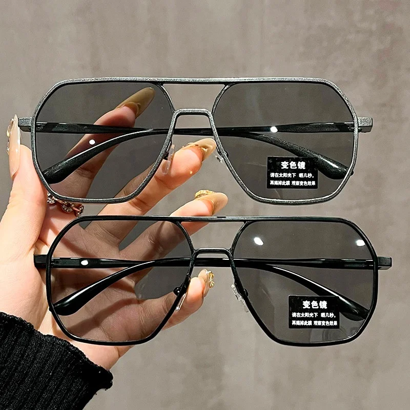 Luxury Metal Photochromic Glasses Men Women Polarized Night and Day Color Changing Glasses Anti-glare Driving Shades UV400