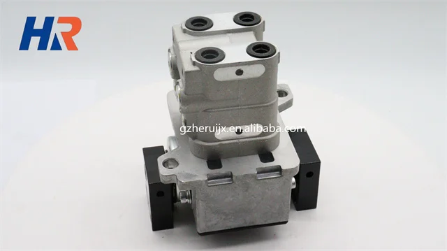 Original Excavator Hydraulic Parts Pilot Valve Travel 9235551