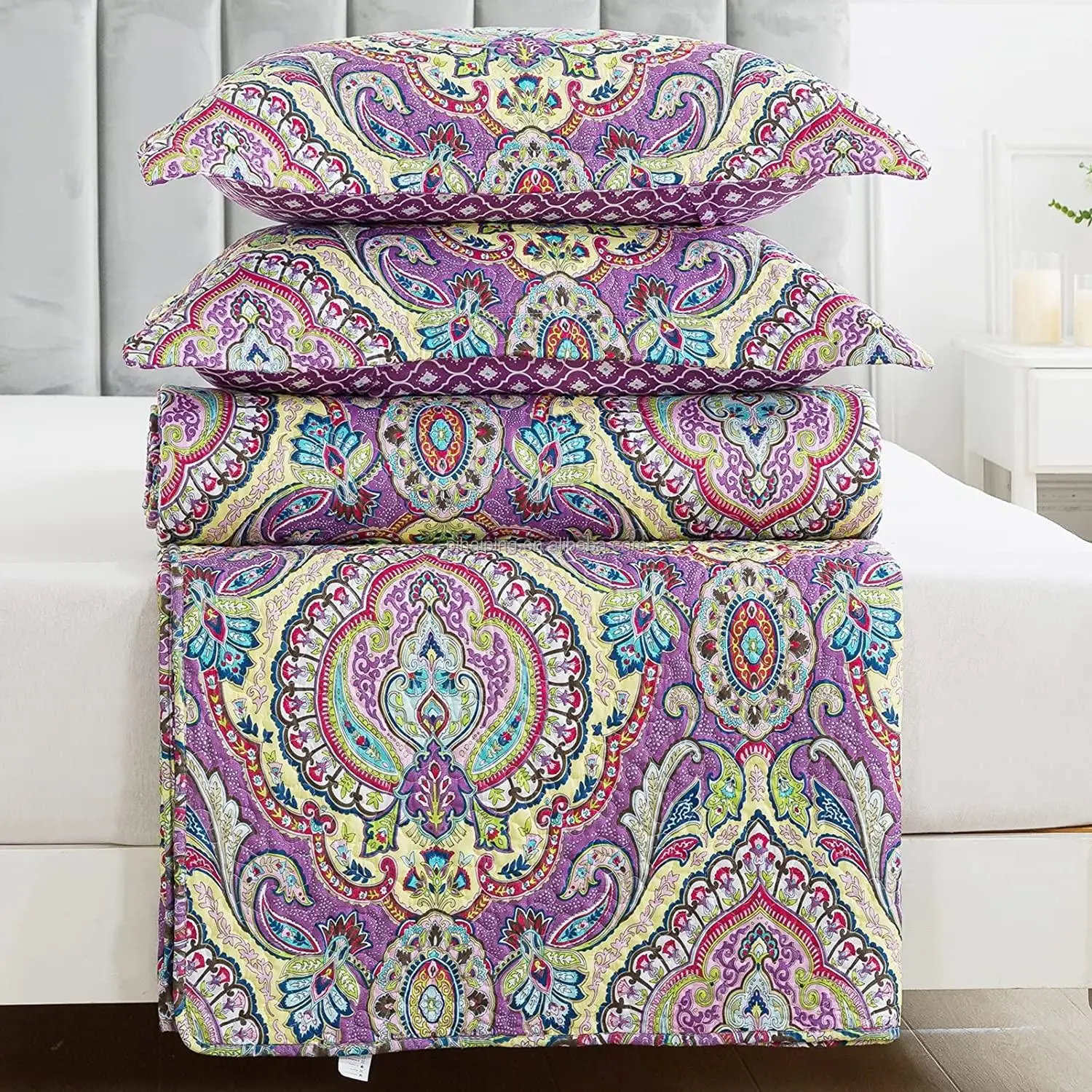New Custom Wholesale Ethnic Bed Cover Quilt Custom Printed Coverlet