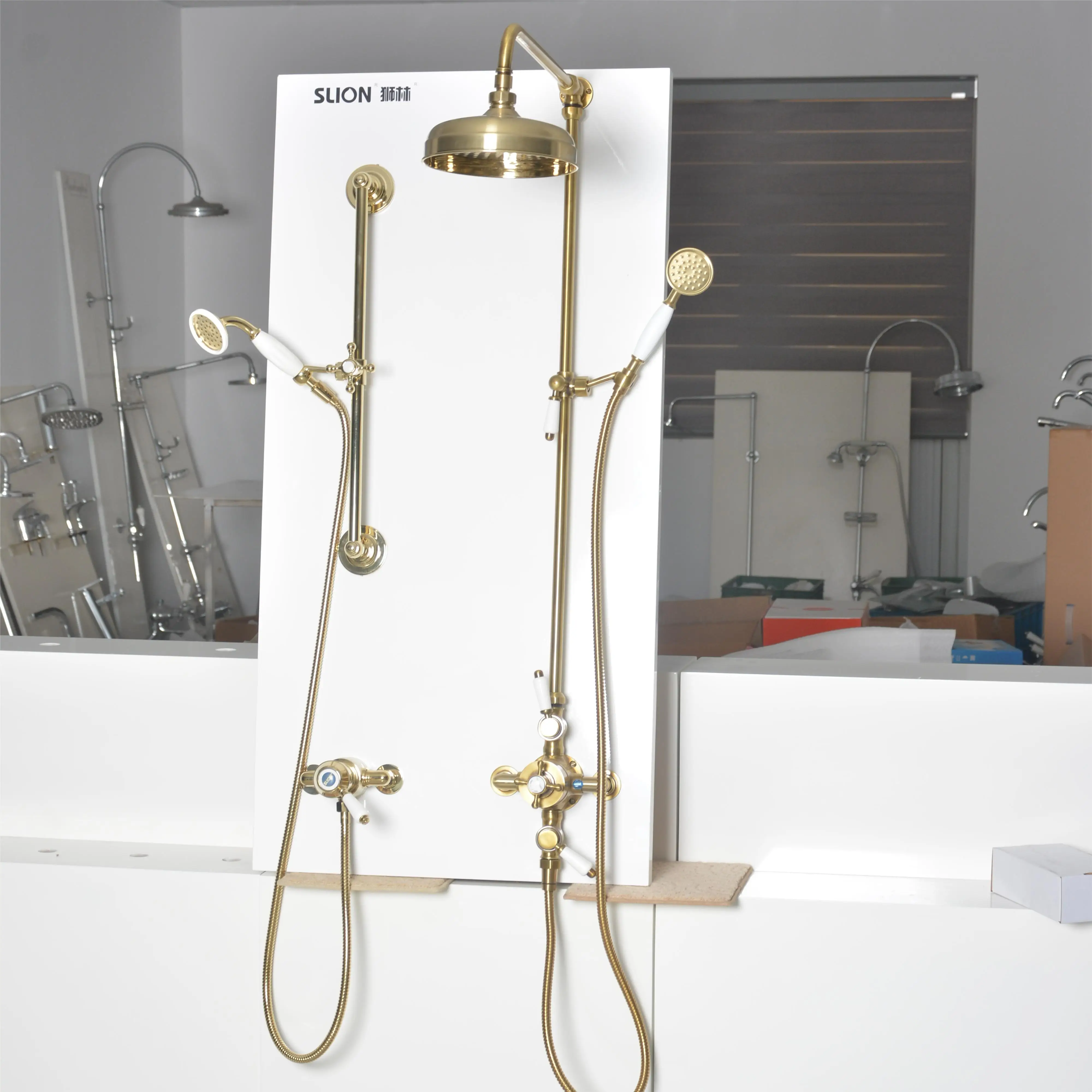 Traditional Brass Dual Function Exposed Thermostatic Shower System factory