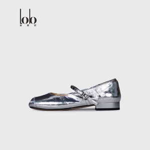 Women's Tabi Leather Ballet Flats Custom ODM Slip-On Classic Small Lady Shoes with Anti-Slip Design Multiple Styles Available