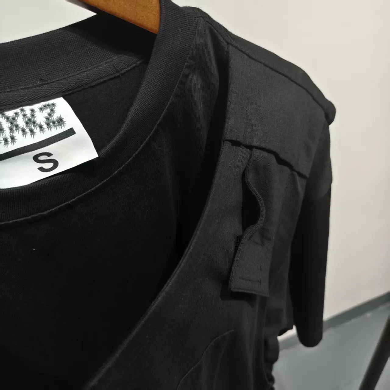 High Quality Heavy Weight Black Designer Acid Wash Boxy T Shirt with Tank Tops Vintage Distressed Manufacturer for Men gallery 5