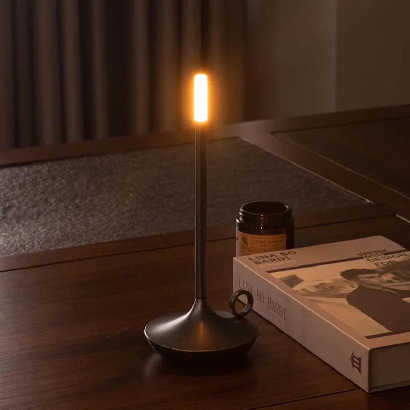 Nordic Decorative Touch Control LED Cordless Rechargeable Table Lamp for Restaurant and Hotel