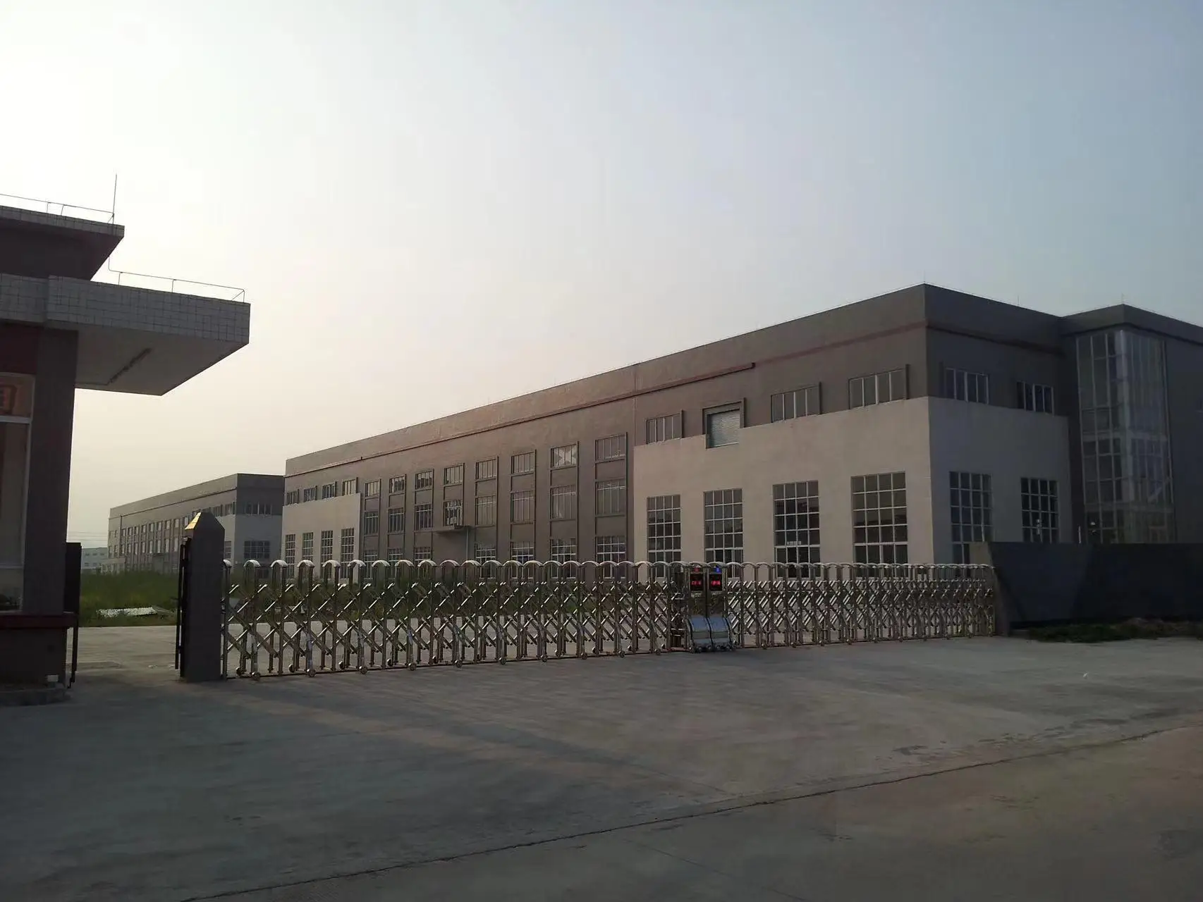 Suzhou Three Friends Home Technology Co., Ltd.
