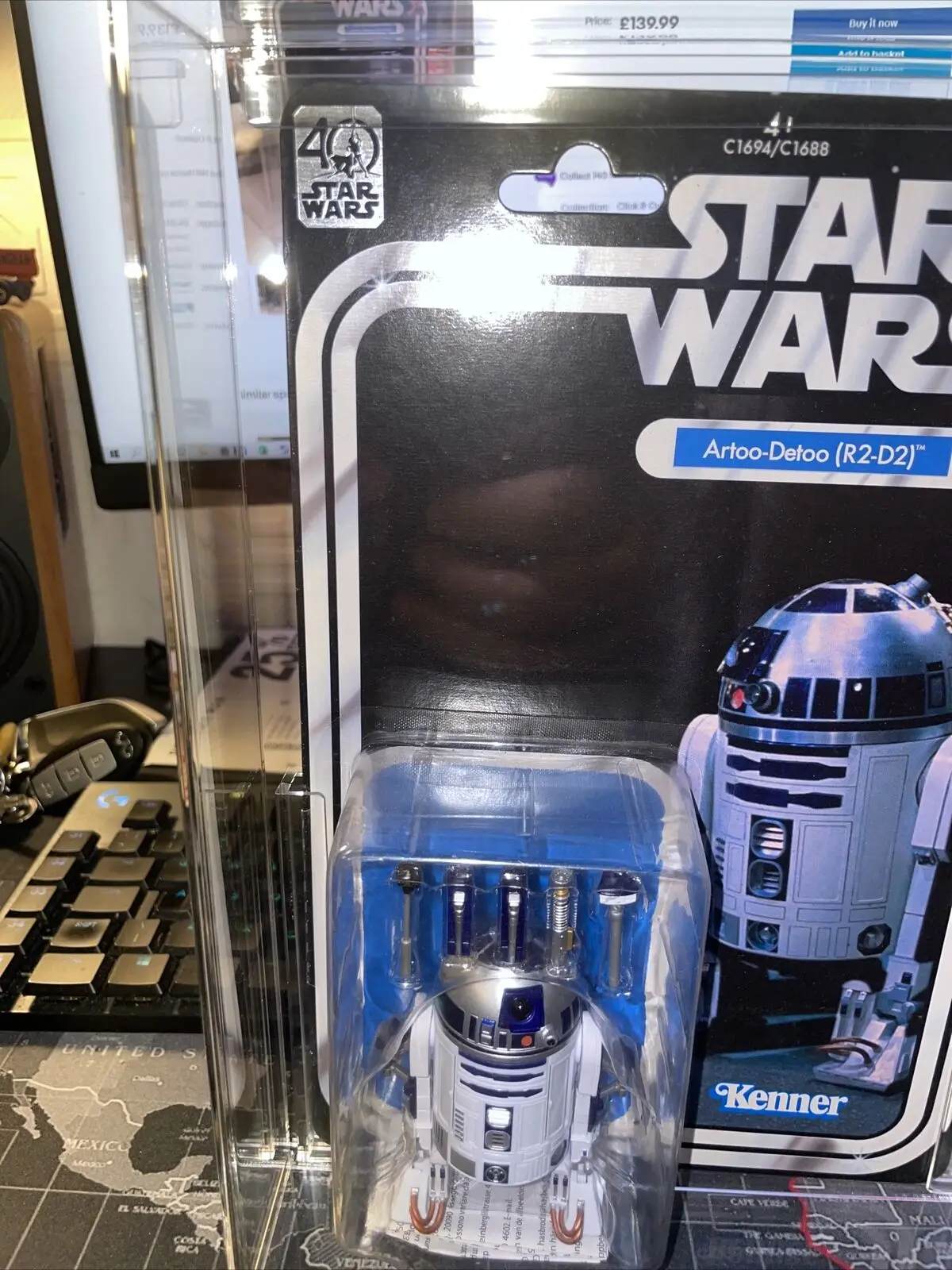 R2-D2専用ディスプレイケース R2-D2専用ディスプレイケース
