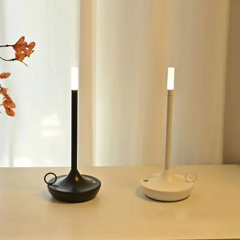 New Design LED Table Lamp Beautiful Desk Light Simple Design Bedroom Night Lamp Light