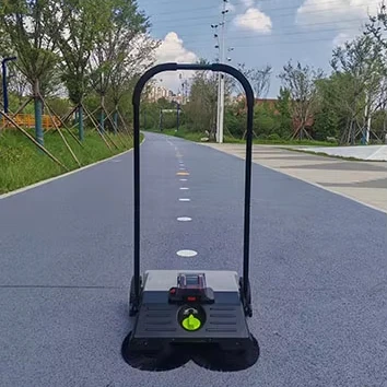 New Wireless Walk-Behind Artificial Turf Sweeper Manual Floor Cleaning Tool with Plastic Brush for Street Use
