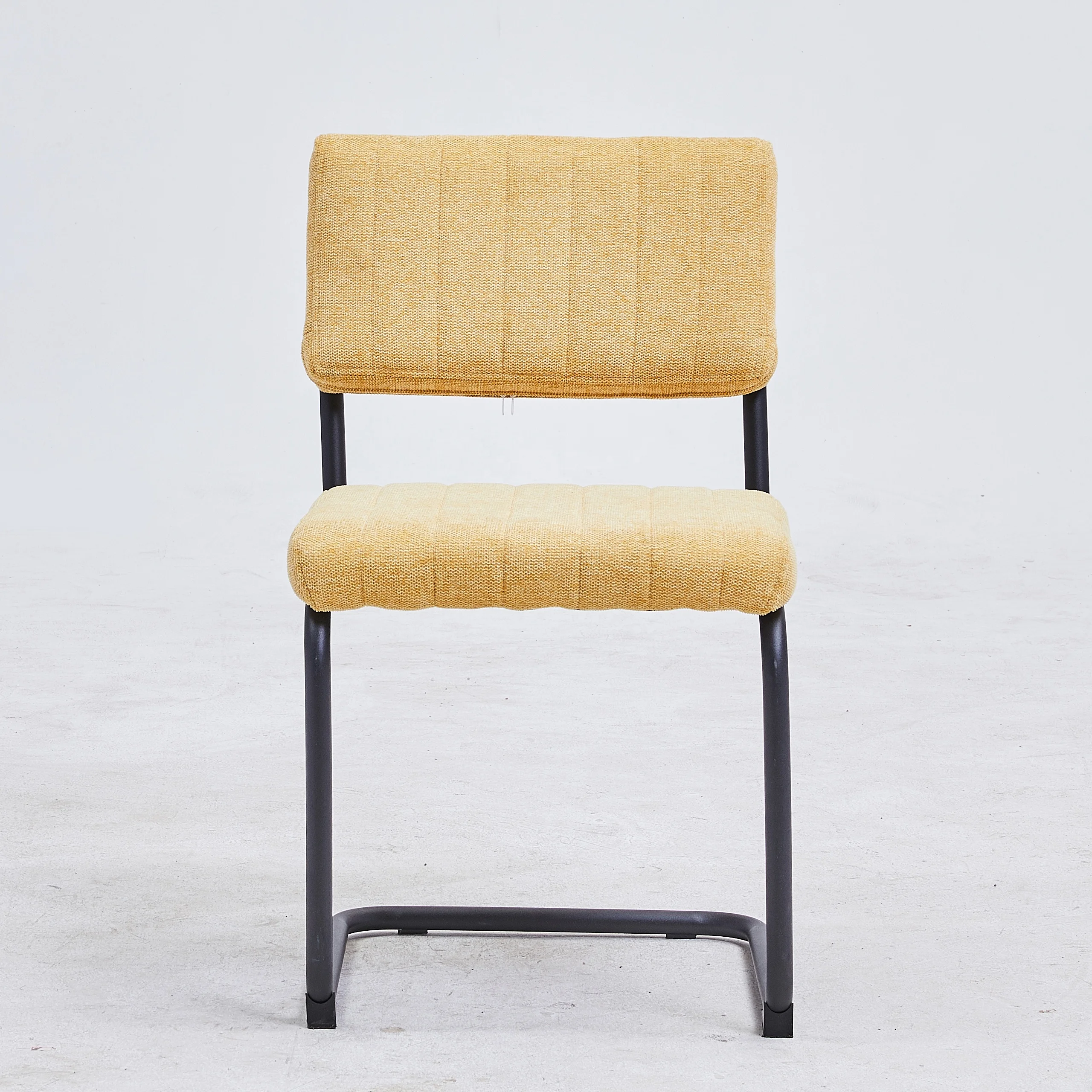 Wholesale Custom Stable Structure Streamline Design Minimalist Sturdy Dining Chair