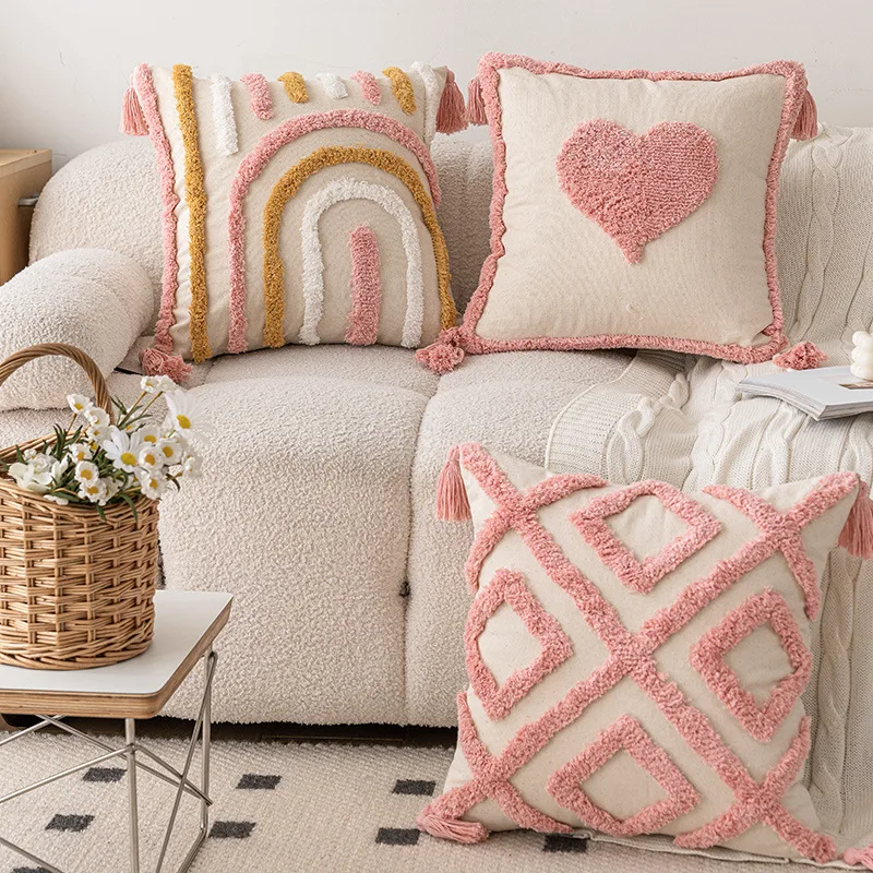 Aoyatex China Direct Wholesale Heart Style Detachable Pillow case Embroidery Living Room Decor Pillow & Cushion