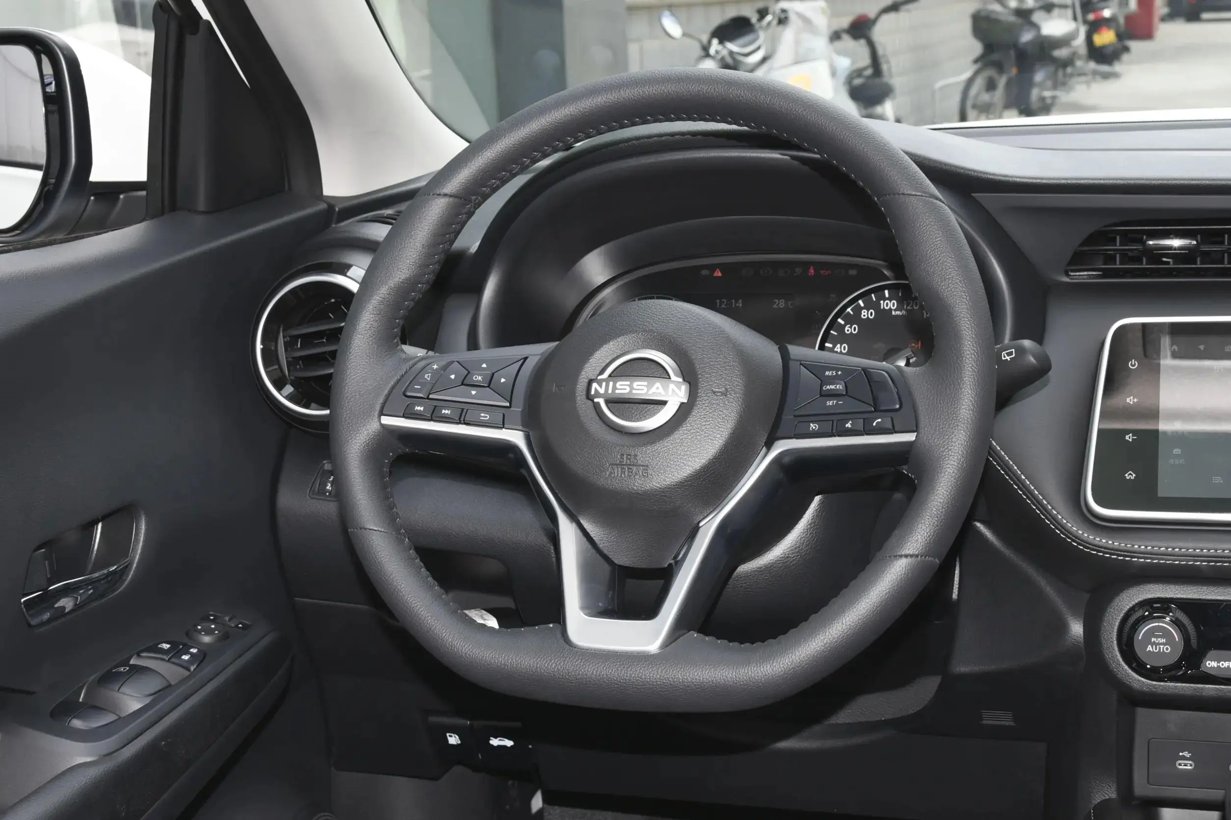 Dongfeng Nissan Kicks SUV factory