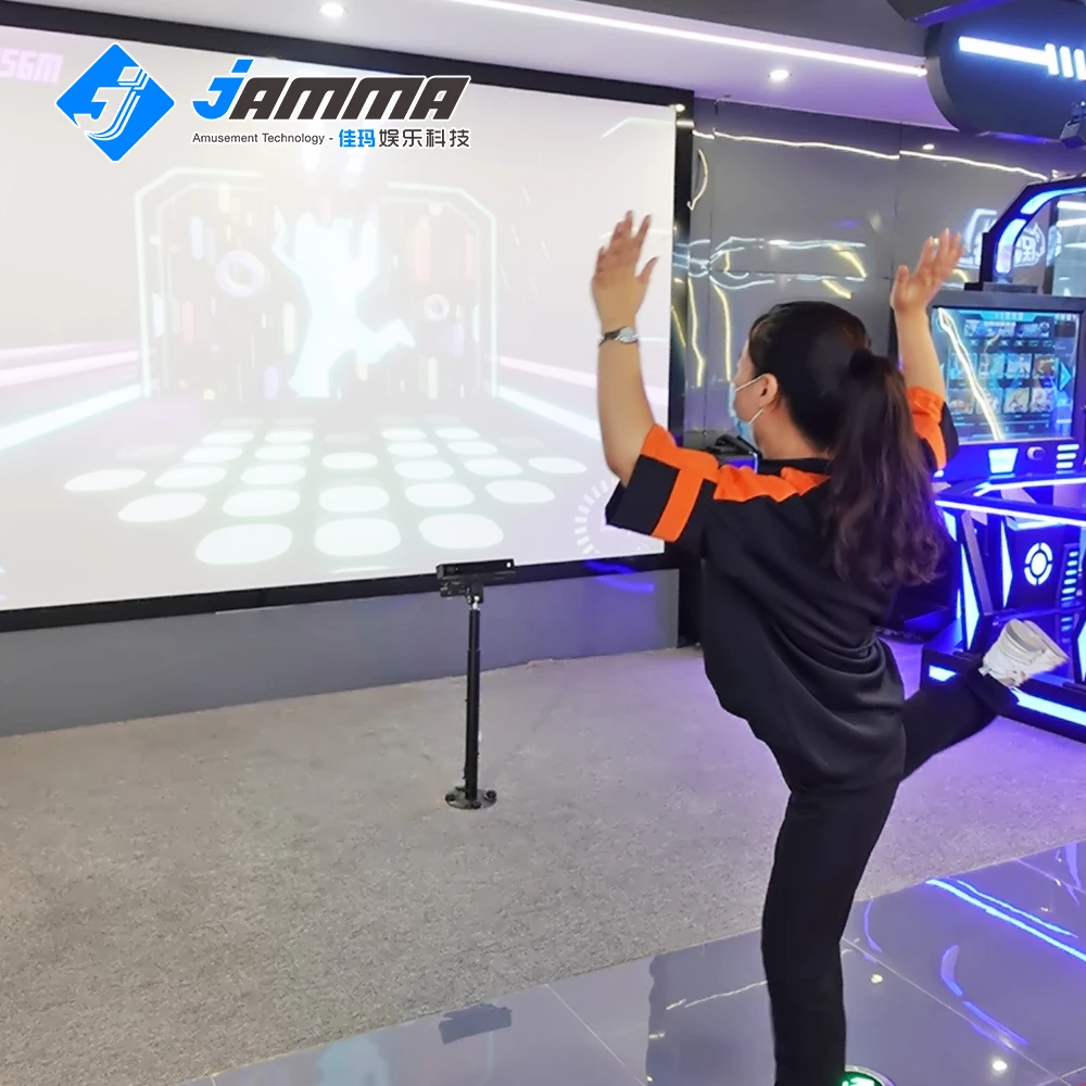 Интерактивный игровой центр AR в динамической форме для развлечения и