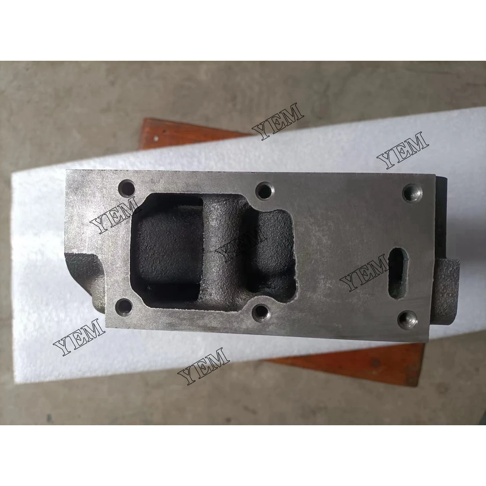 Equipment Z600 Cylinder Head for Kubota Cylinder Head Engine Parts China Manufacturer