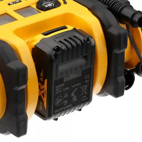 DEWALT - DCC018N-XJ 18V air compressor with 18V XR, 240V and 12V connections - EAN 5902013963448 AIR COMPRESSORS 