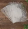 10 hojas de 9 láminas transparentes.