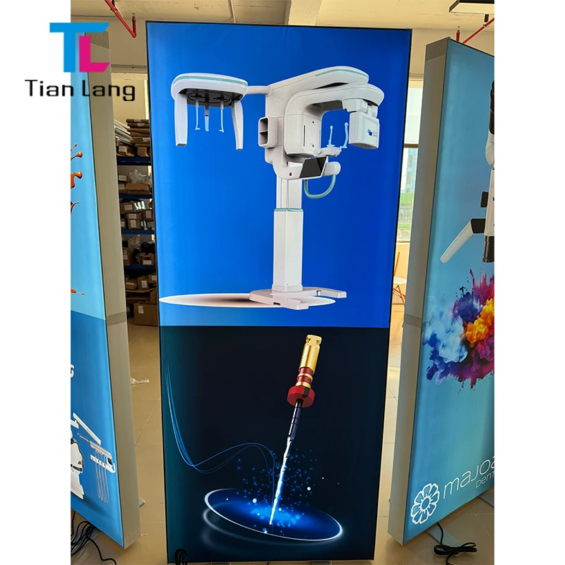 Handelshistorieutrustning modulär sammanfoldbar SEG vävnadsljuslåda med 10s sammansättning och lätta att sätta upp tygbackdropvisning