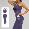 Conjunto de berenjena morada