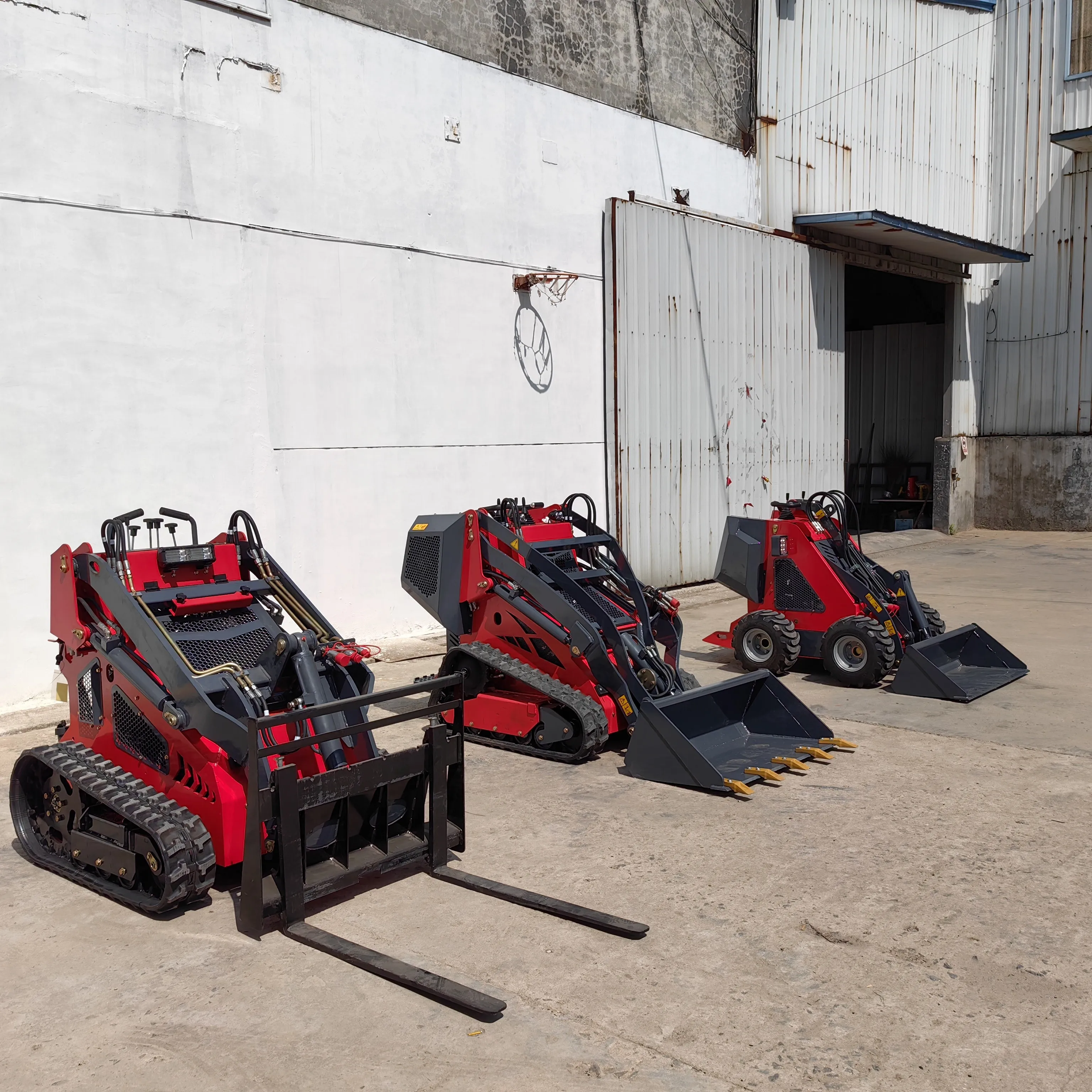 Multifunctional Inloader Multifunctional Mini Skid Steer Loader with Attachments