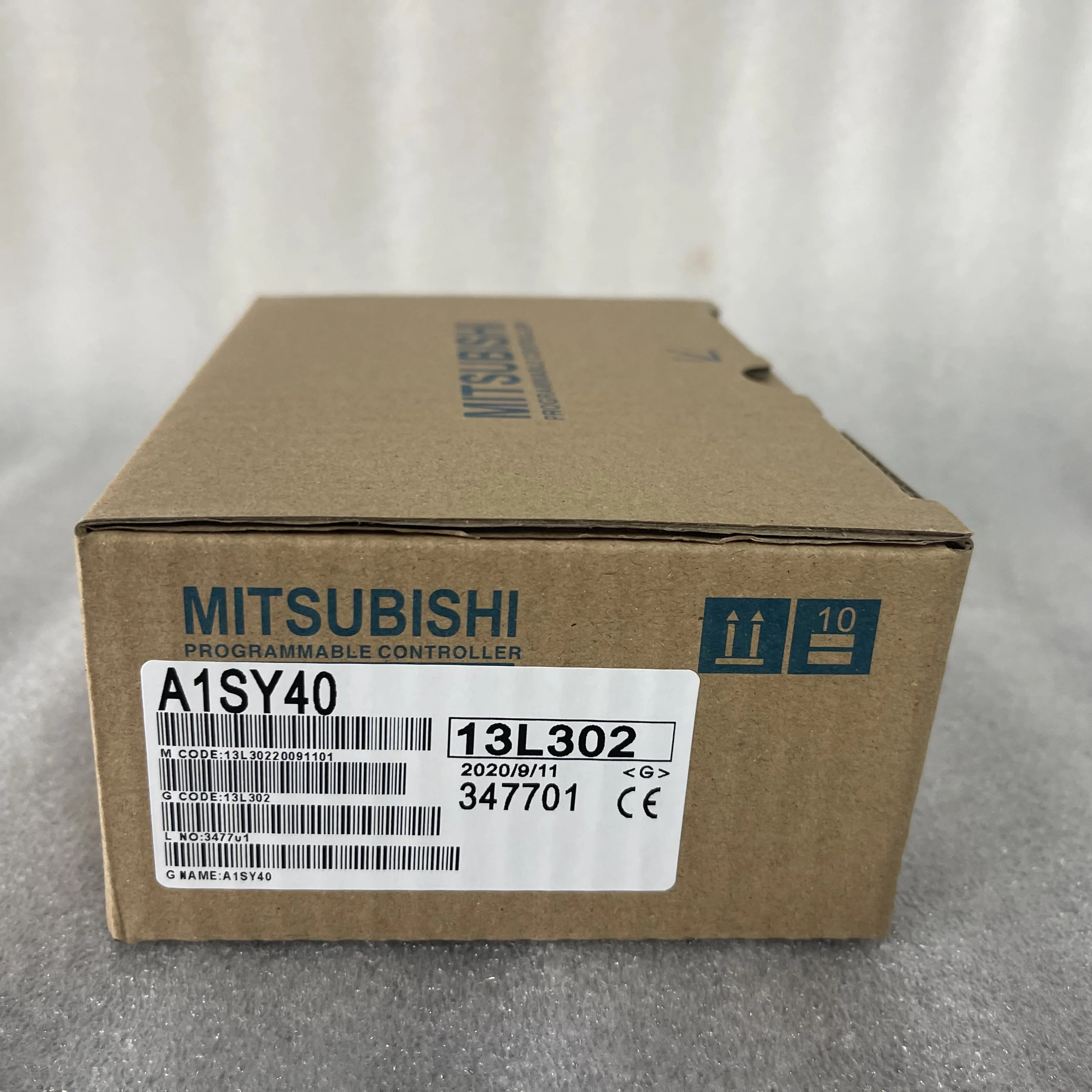 MITSUBISHI PLC Output Module A1SY40 MITSUBISHI PLC Output Module A1SY40
