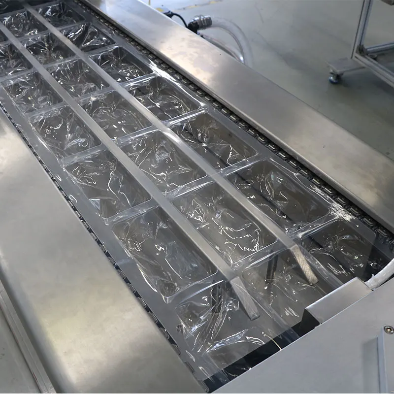 Automatic Thermoforming Food Vacuum Packaging Machine Sausage Meat Stretch Film Packing Machine