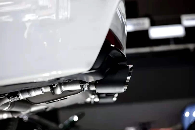 exhaust with valve