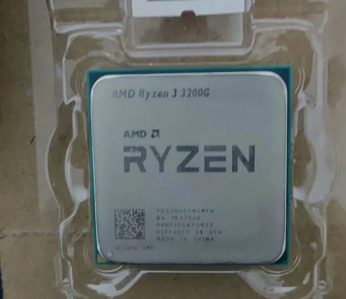 AMD Ryzen 3 3200G Picasso Processor – 4 Cores 4 Threads 3.6GHz Boost 4.0GHz Unlocked – Bulk