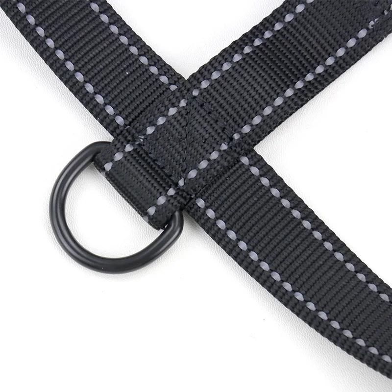 2023 New Pet Dog Products Adjustable Outdoor Front Padded Dog Chest