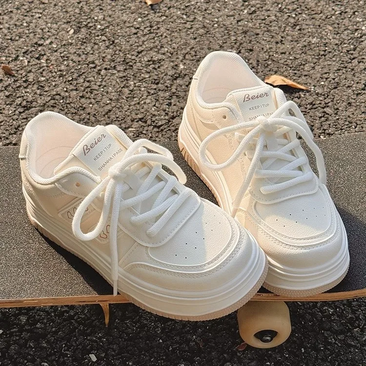 Autumn and winter women's shoes white shoes 2024 new thick sole increase casual shoes