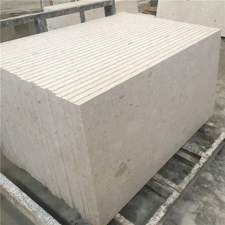 Съвременни и френски по стил полирани варовикови плочки за външни стени, гъбовидни каменни облицовки за стени за църковни, вилни и хотелиерни проекти