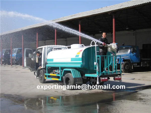 LHD Sinotruk Small 3 Cubic Meter Water Pump Tanker Truck for Sale