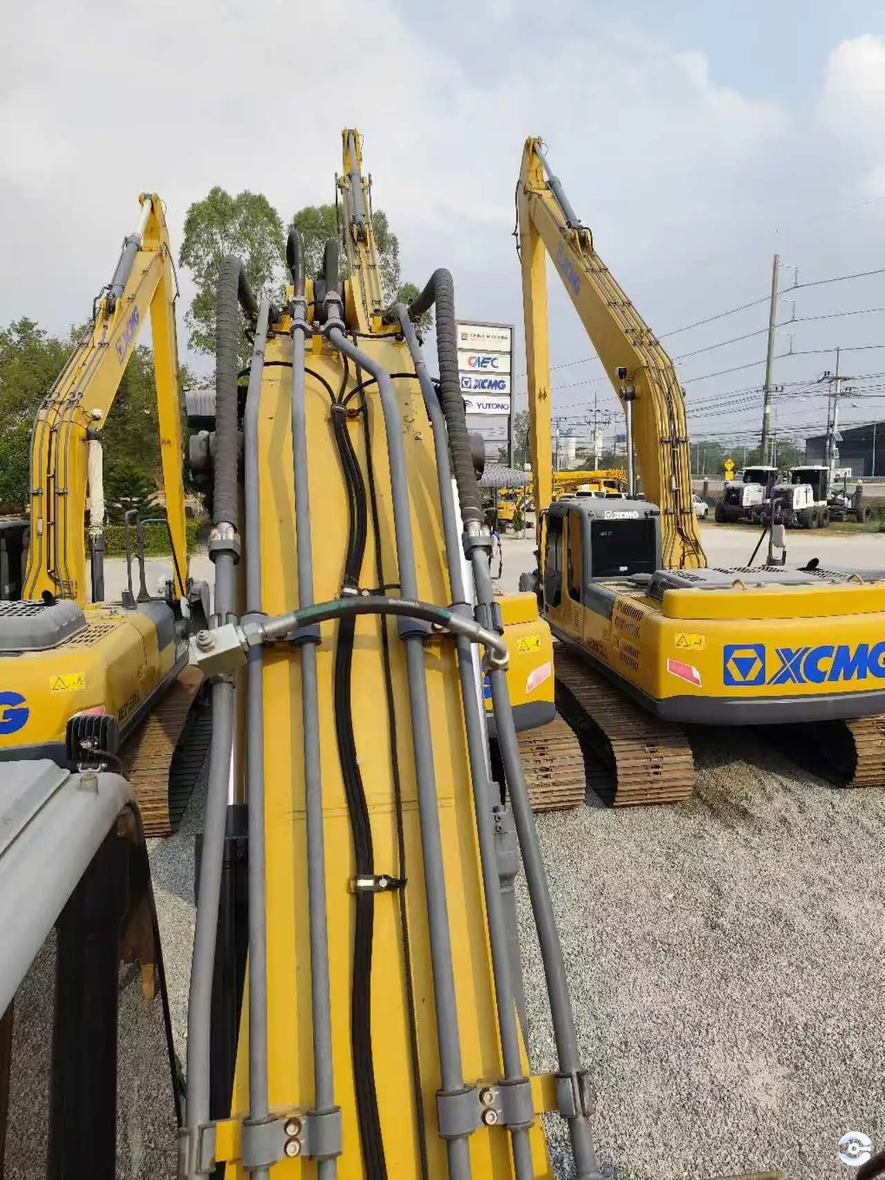 徐工官方 XE215C 二手挖掘机 液压 20 吨履带式挖掘机 价格