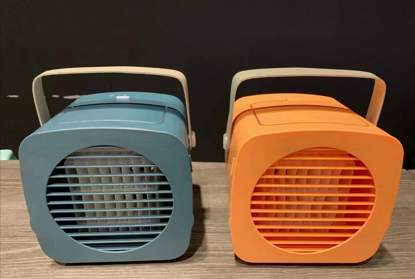 Portable Desktop Air Cooler Fan With 3 Modes And Water Mist_voghion.com