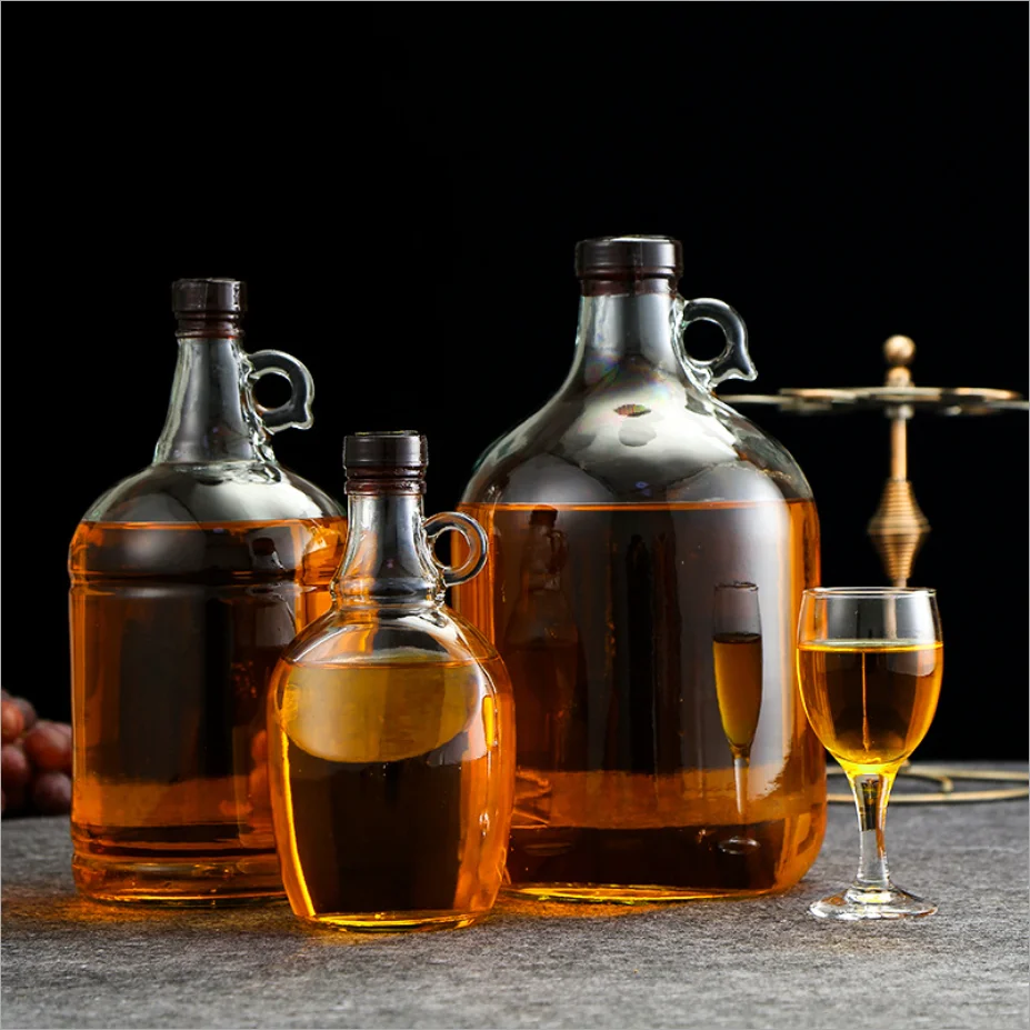 32oz 64oz 2L Matte Clear Glass Moonshine Jugs Round Screw Cap Spirit Bottles for Liquor & Tequila with Handle Wholesale