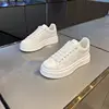 SU000 white