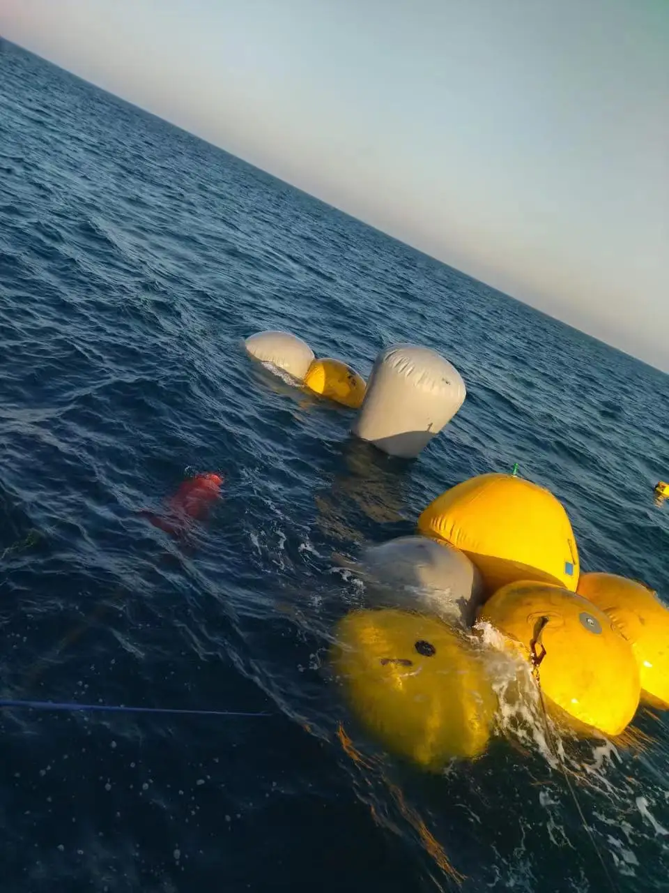 Underwater Salvage Pvc Airbag And Airbag For Salvage Ships Launch