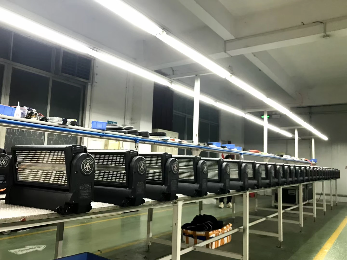 STAGE LIGHT FACTORY (1)