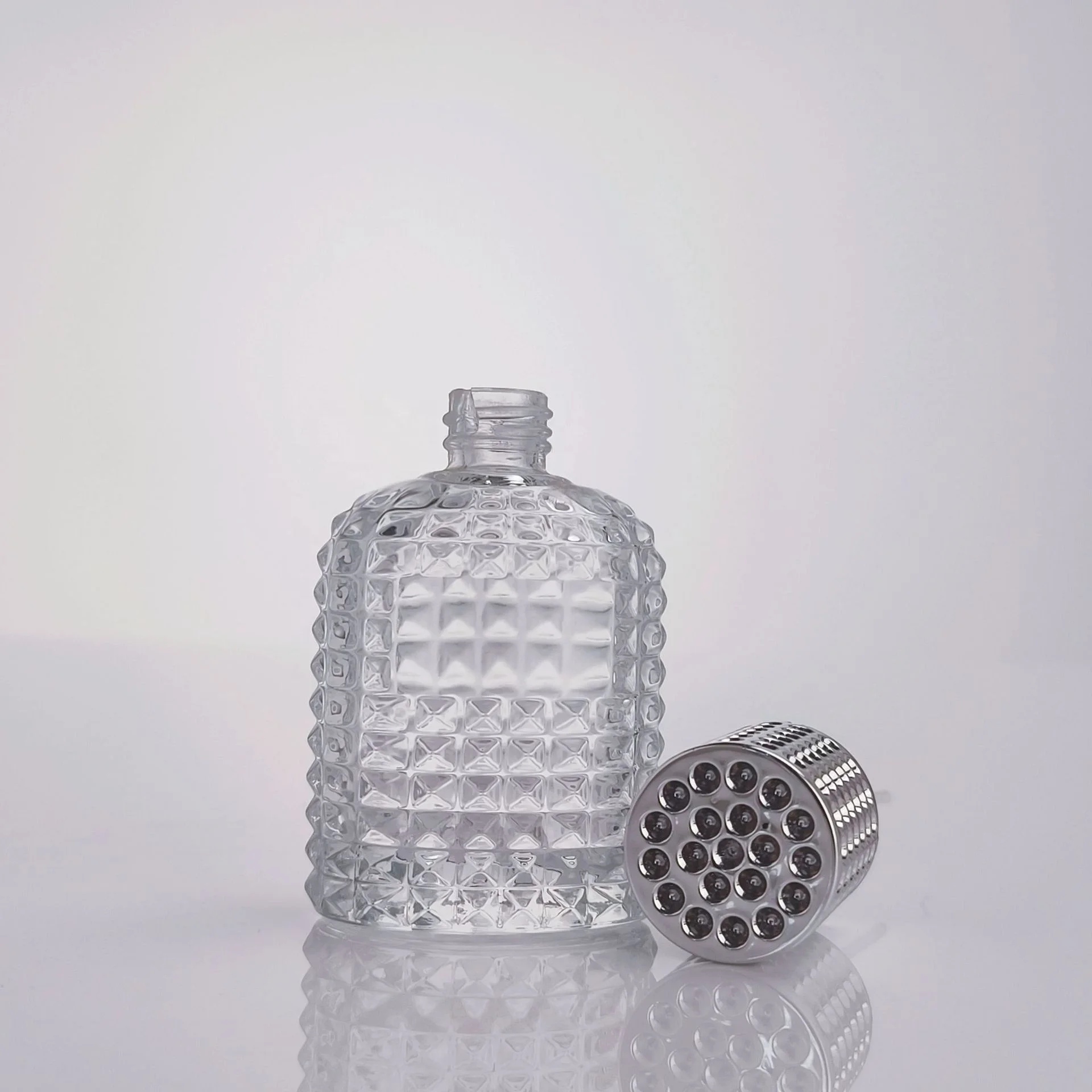 Luxury Recyclable Perfume Bottle 30ml 50ml Empty Glass Women Round