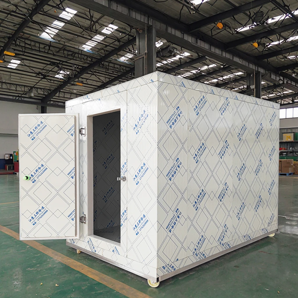 Customized Walk-In Cold Room Freezer Easy Disassembly Storage Equipment with Compressor for Farm Refrigeration