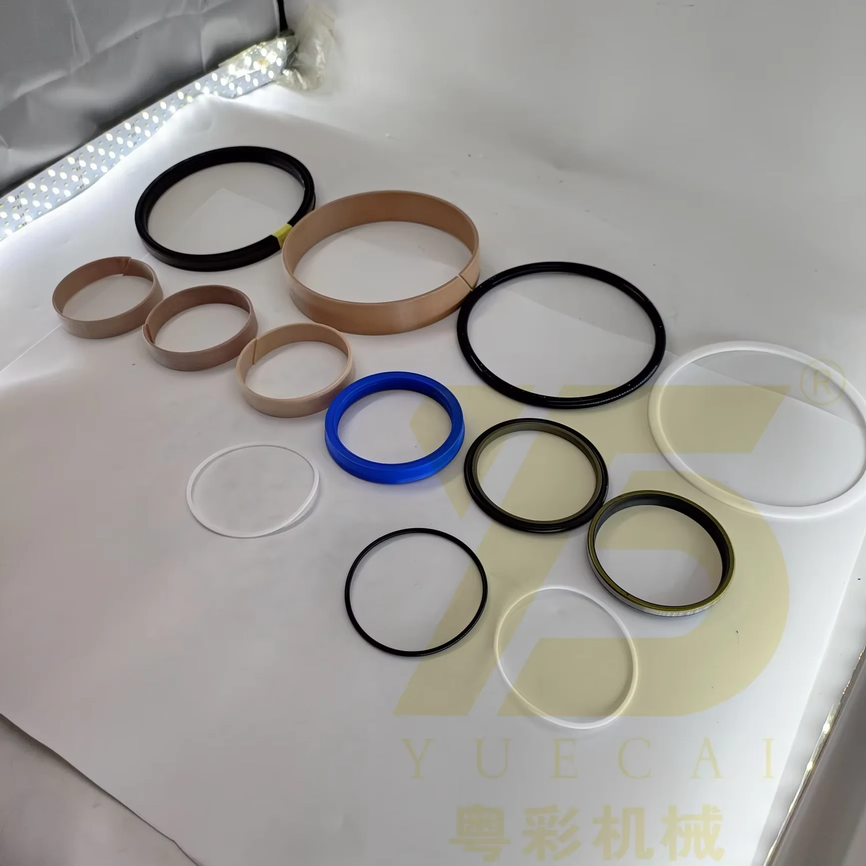 YUE CAI Ding Seal Cylinder Seal Kit 14514454 14551098 BOOM ARM BUCKET BLADE Cylinder Seal Kit for EC210C EC240B EC250 EC360