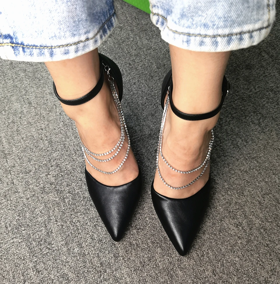 Womens Fashion Hoge Hakken Sandalen Clear Wreef Gesloten Teen Dames Pomp  Party Prom Schoen Met Spitse Clear Hakken - Buy Vrouwelijke Wees Teen Hoge  Hakken,Dame Hoge Hak Pompen,Jurk Schoen Vrouw Hoge Hak