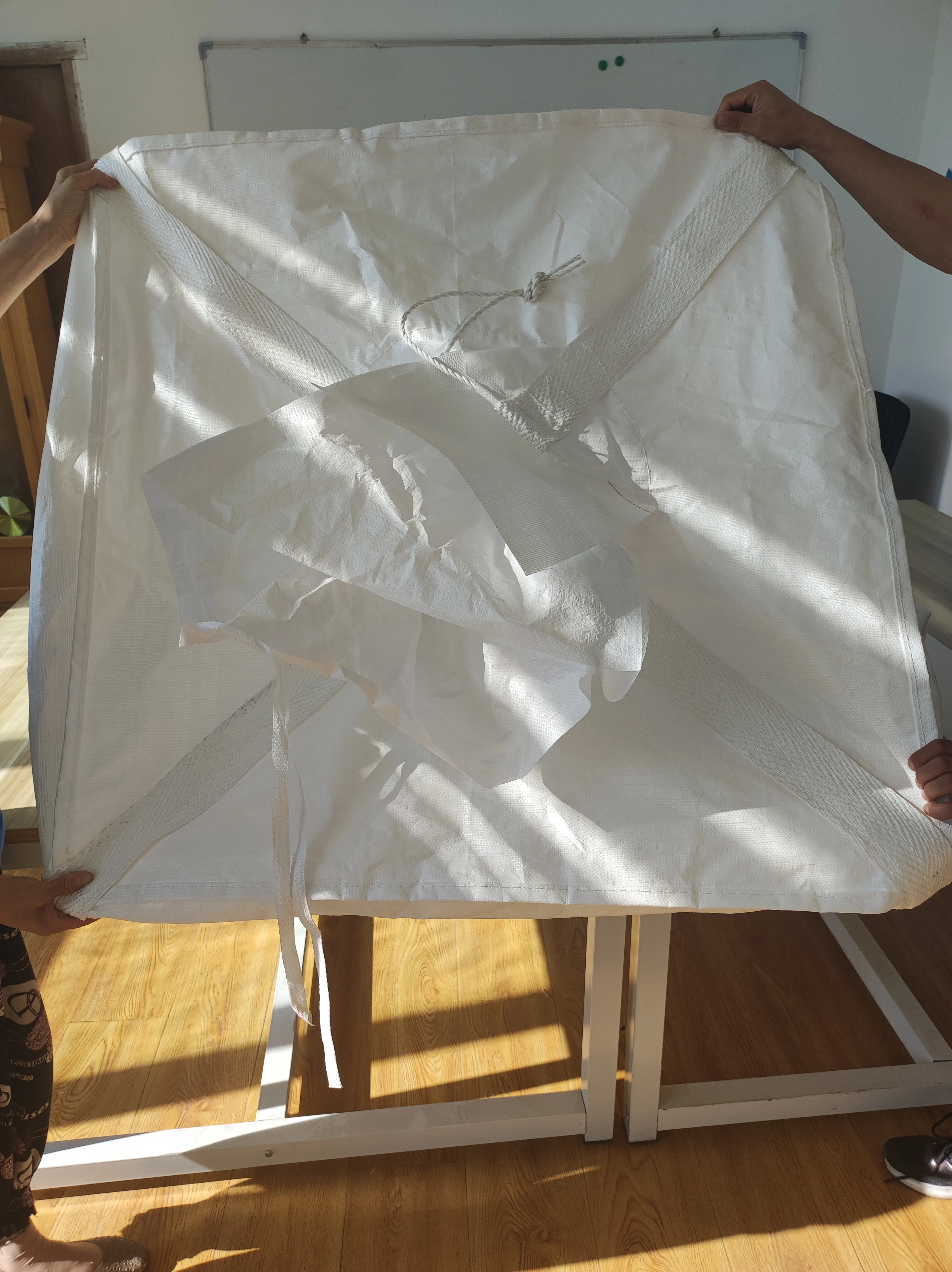 95x95x125 Tubular Transport Bag with Filling Skirt — view 4
