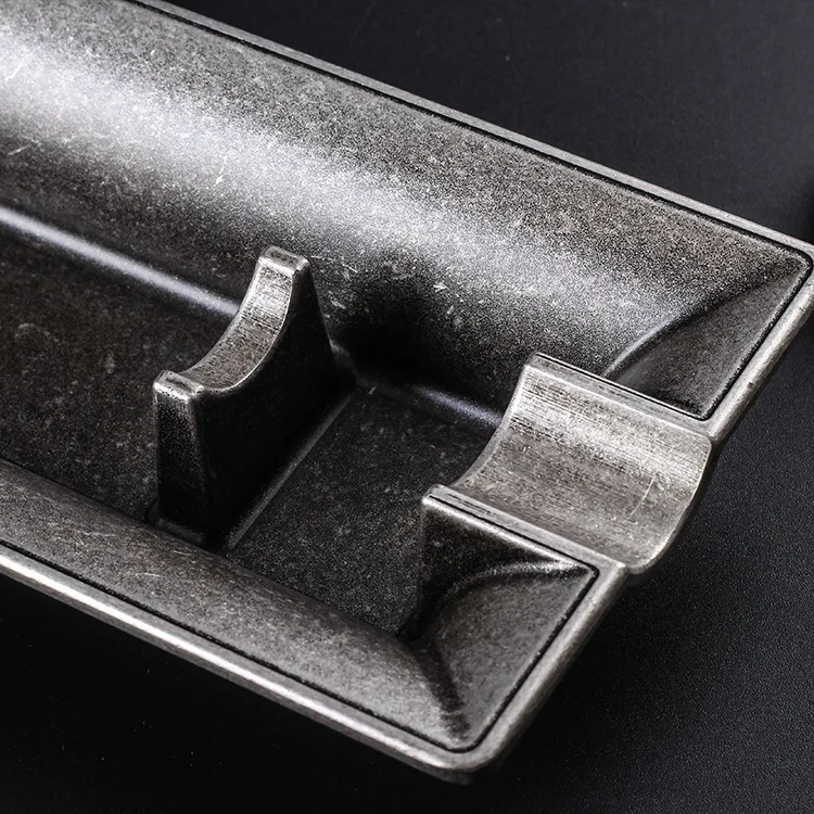 Оптовая продажа креативная латунная металлическая сигарная пепельница с индивидуальным логотипом винтажная индивидуальная держателем для сигар бронзовая