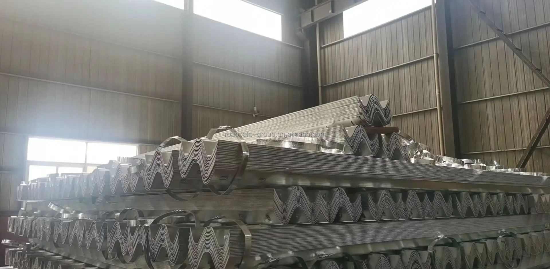 Outdoor Guardrail Barrier Highway Guard Rail Price W Beam Q235 Q345 outdoor-guardrail-barrier-highway-guard-rail-price-w-beam-q235-q345