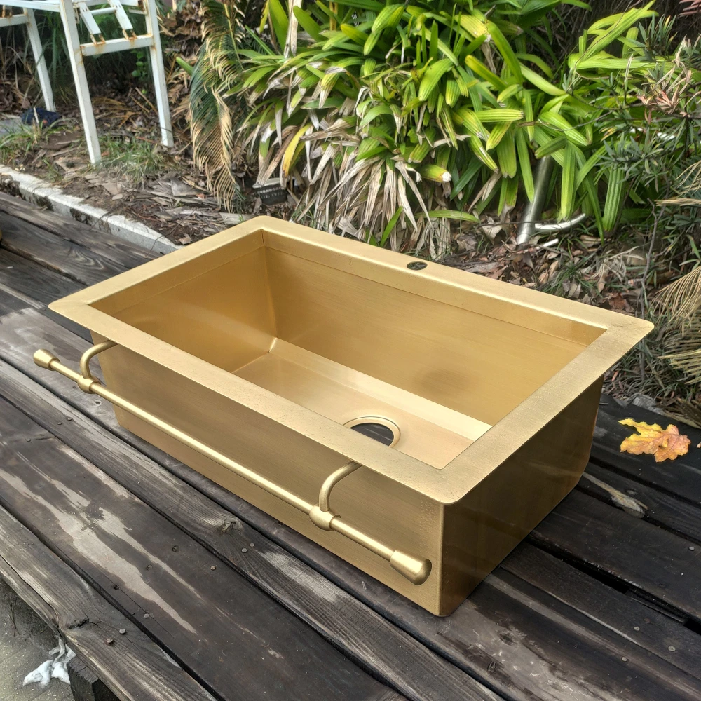 Customized 76cm Classic Design Rectangular Metal Brass Golden Apron