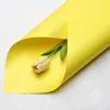 Amarillo brillante