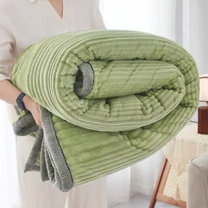 Luxurious Ultra-Soft Striped Plush Faux Rabbit Fur Throw Blanket Winter Bed Blanket Sofa Couch Bed Thick Polyester Bed Blanket