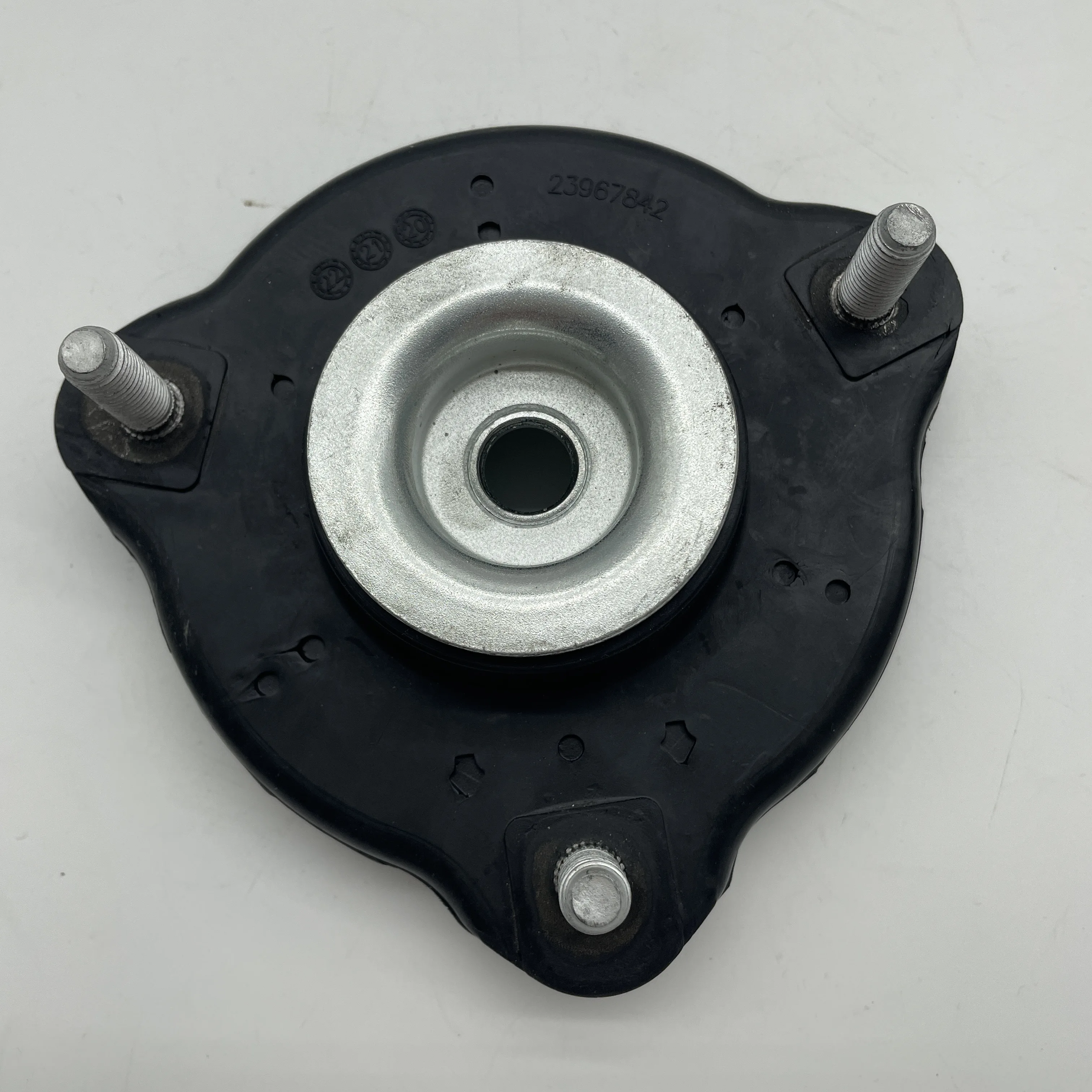 23967842 Wholesale Auto Parts Shock Absorber Mount Strut Mounts 