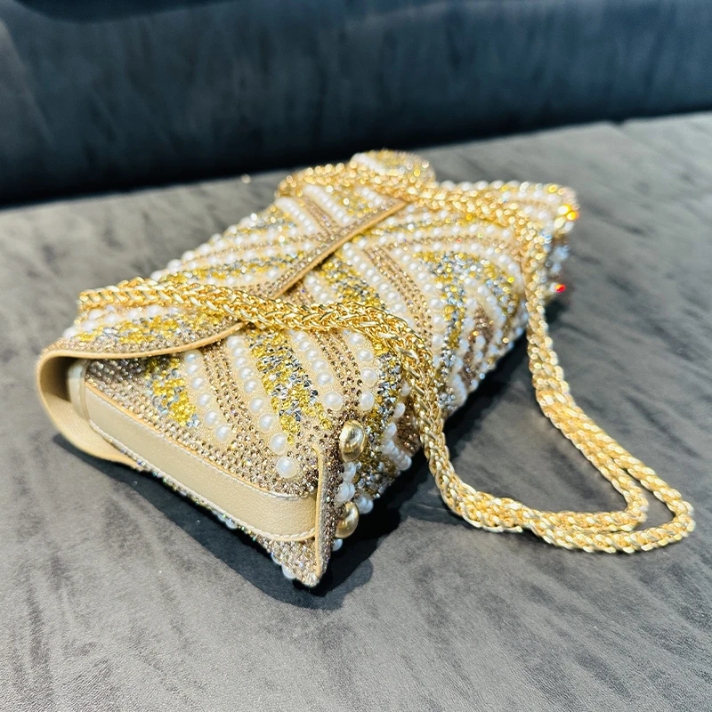 Luxury Ladies High Waist Envelop Pattern Evening Bag Brass Rhinestone Beaded Leather Handbag Pearl Diamond Clutch for Weddings