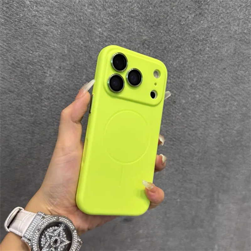Silicone Magnetic Phone Case For iPhone 17 - Image 2