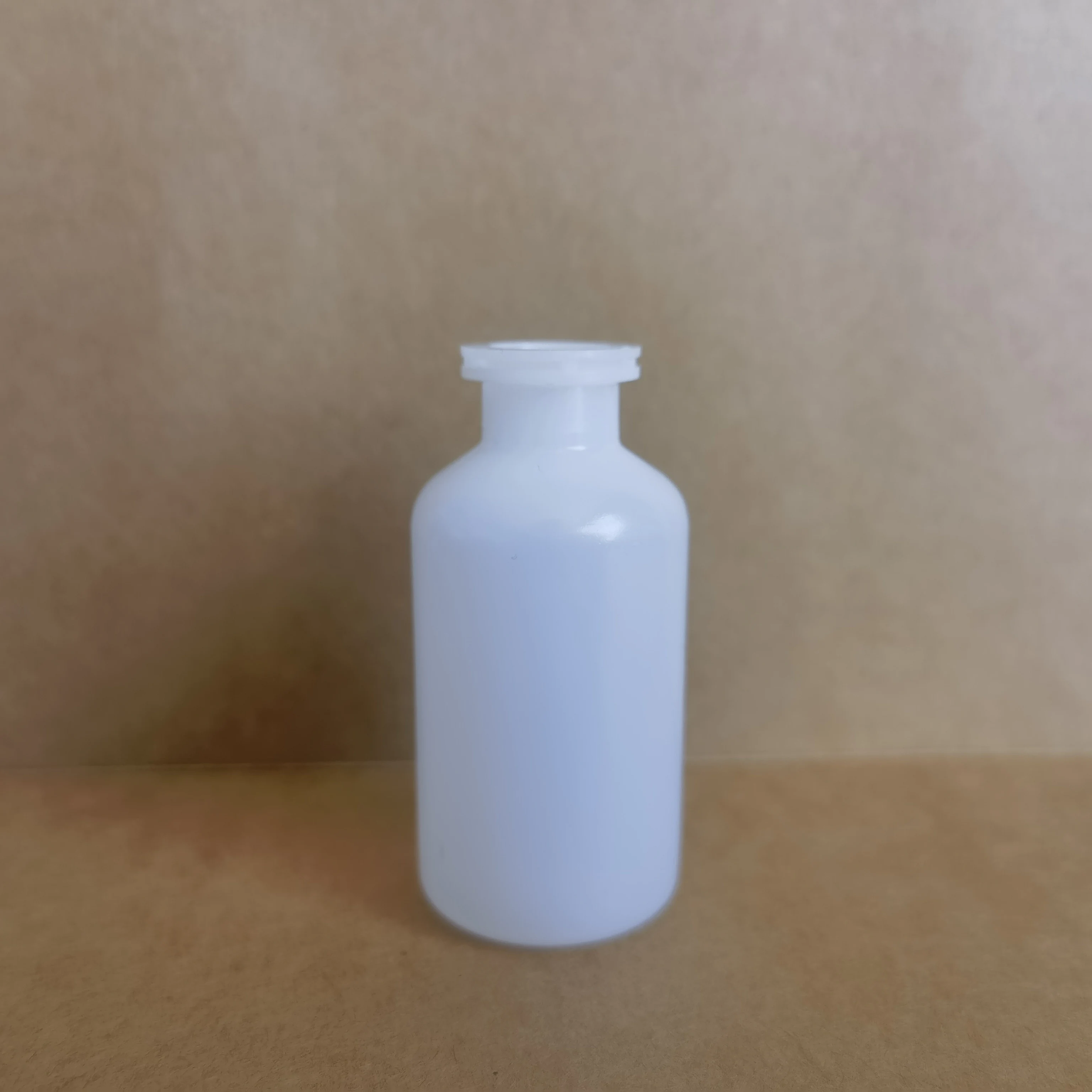Sterile Packaging 30ml clear HDPE Plastic Bottle for Injection