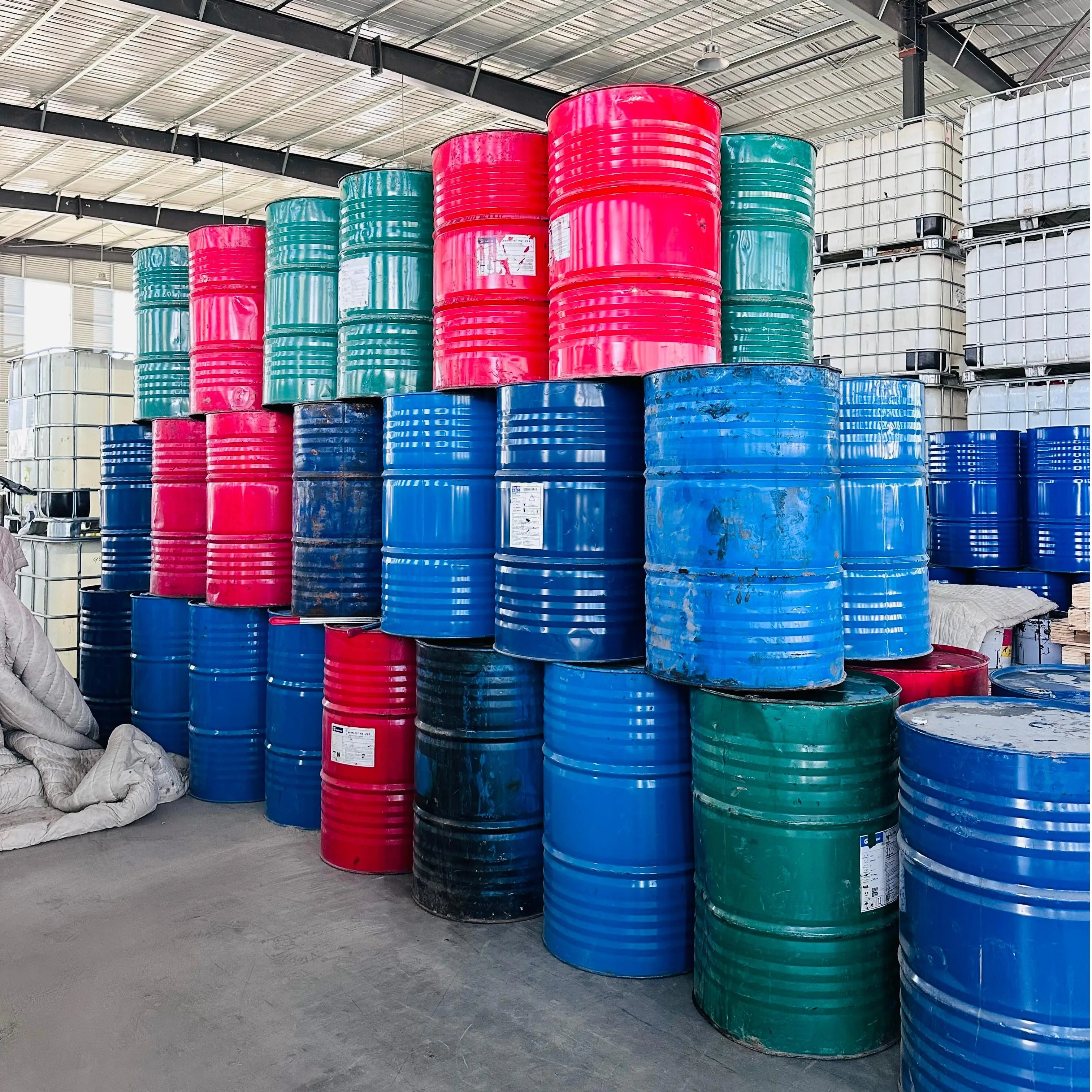CE Swimming Pool Waterproof Spray Quick-drying Polyurea Waterproof Coating High Elastic Two-component Polyurea Coating for Roof